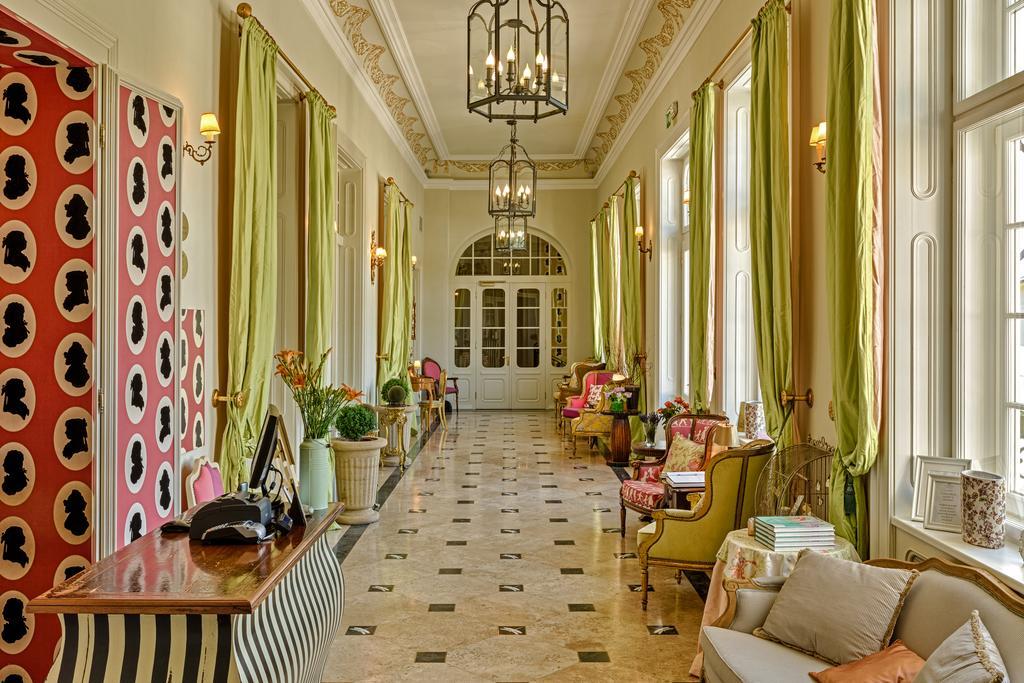 Amade Chateau Vrakúň Bagian luar foto