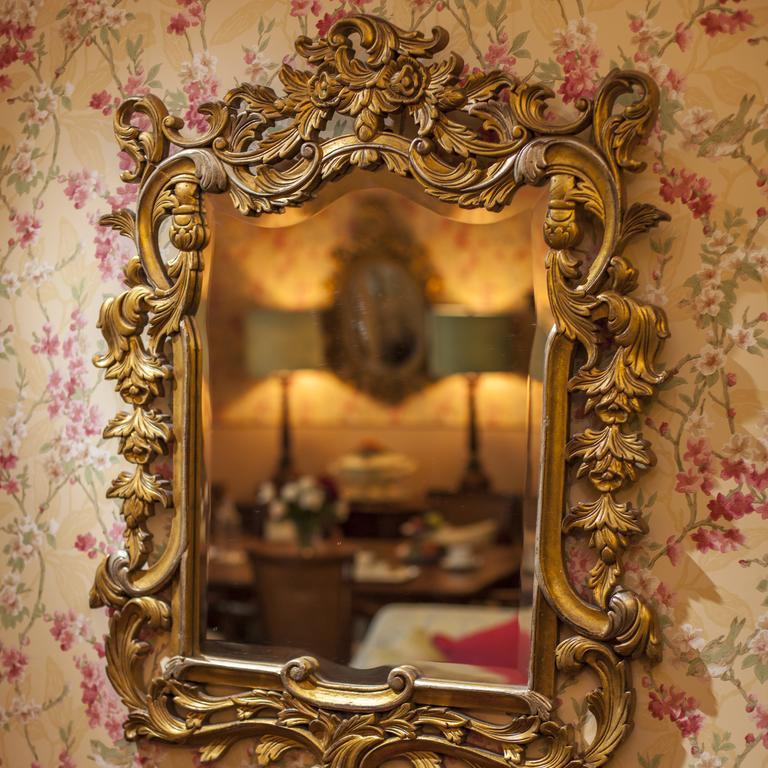 Amade Chateau Vrakúň Bagian luar foto